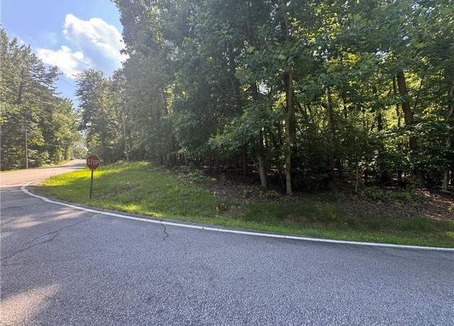 Property at 101 Indian Hills Dr, Westminster, SC 29693