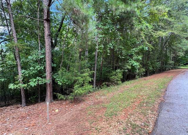 Property at 127 Creek View Dr, Seneca, SC 29678