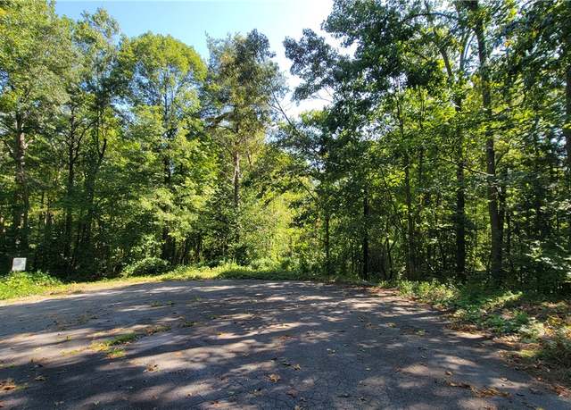 Property at 104 Weeping Willow Ln, Easley, SC 29640