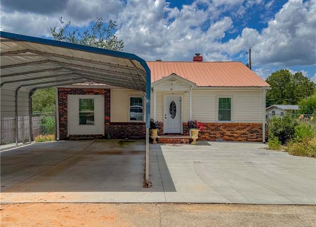 Property at 504 Bolick St, Seneca, SC 29672, 4 beds, 2 baths