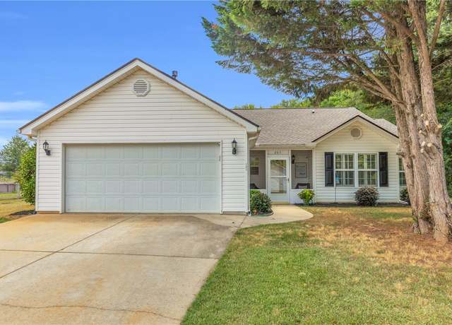 Property at 205 Olive Br, Anderson, SC 29626, 3 beds, 2 baths