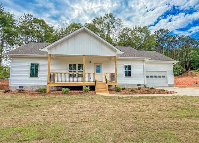 Property at 222 Simpson St, Westminster, SC 29693, 3 beds, 2 baths
