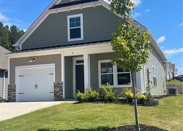 Property at 8 Sweetgrass St, Central, SC 29630, 3 beds, 2.5 baths