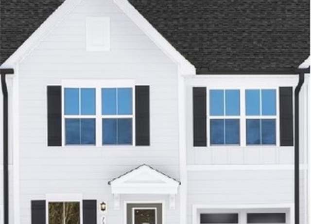 Property at 318 Diamond Dr, Greenville, SC 29611, 3 beds, 2.5 baths