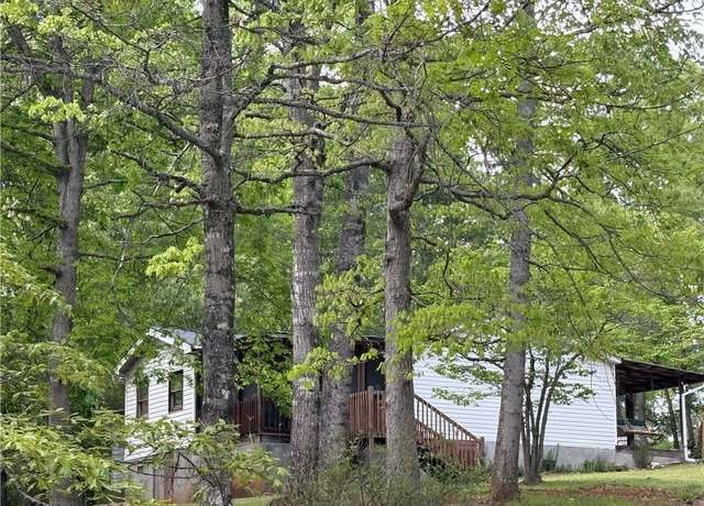 Property at 155 Hickory Rdg, Mountain  Rest, SC 29664, 3 beds, 3 baths