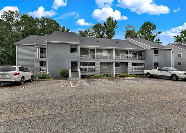 Property at 312 Northlake Dr, Anderson, SC 29625, 3 beds, 2 baths