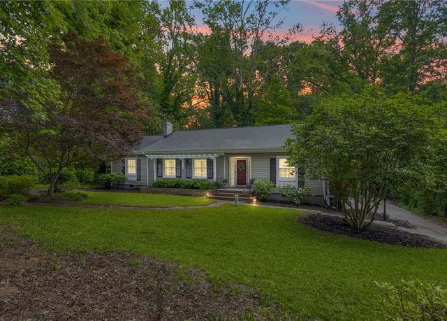 Property at 207 Oneal Dr, Anderson, SC 29625, 3 beds, 3 baths