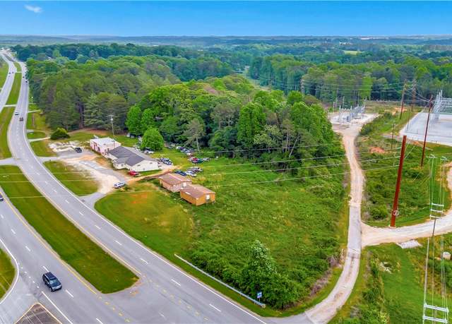 Property at 2613 Sandifer Blvd, Westminster, SC 29693