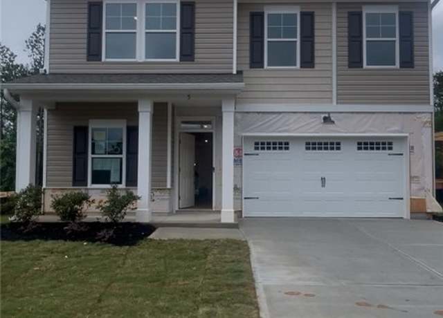 Property at 5 Sweetgrass St, Central, SC 29630, 4 beds, 3 baths