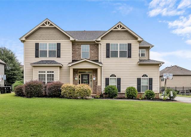 Property at 4 Rohan Dr, Anderson, SC 29621, 4 beds, 2.5 baths