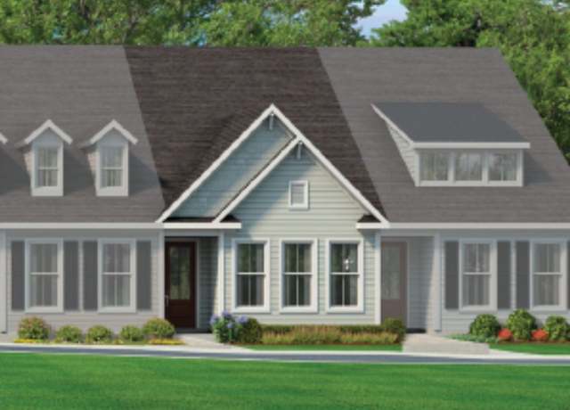 Property at 324 Lake Greenwood Blvd, Greenwood, SC 29649, 3 beds, 2.5 baths