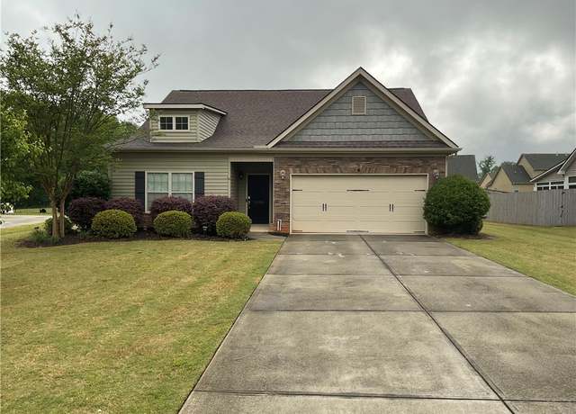 Property at 1036 Drakes Xing, Anderson, SC 29625, 3 beds, 2 baths