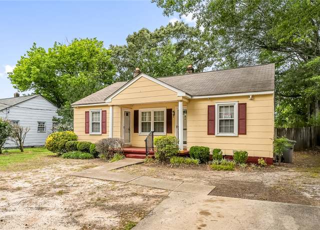 Property at 9 Athelone Ave, Greenville, SC 29605, 3 beds, 2 baths