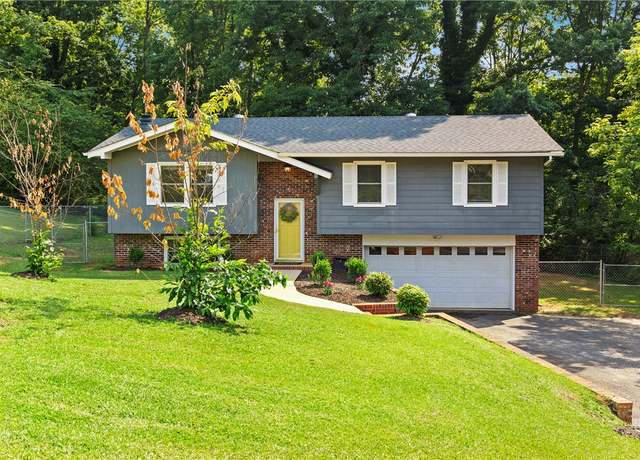 Property at 205 Fernwood Dr, Seneca, SC 29678, 3 beds, 2 baths