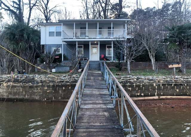 Property at 106 Holt Dr, Iva, SC 29655, 2 beds, 2 baths