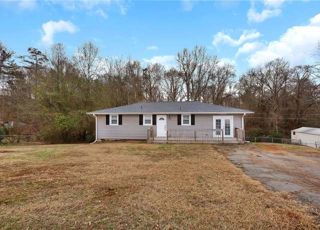 Property at 119 Inland Dr, Anderson, SC 29625, 2 beds, 2 baths