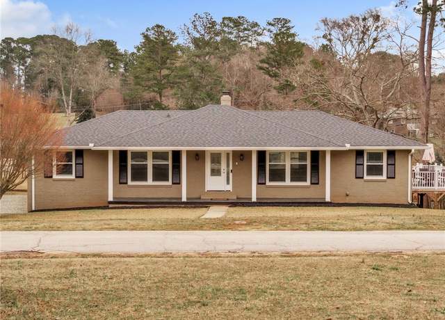 Property at 113 Twin Lakes Dr, Anderson, SC 29621, 4 beds, 2.5 baths