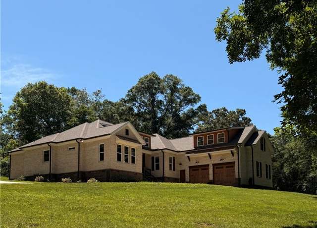 Property at 102 Misty Oaks Ln, Pendleton, SC 29670, 4 beds, 4 baths