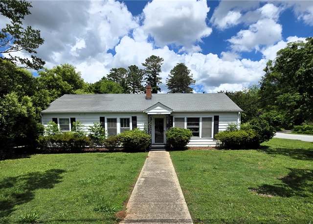 Property at 2602 Whitehall Ave, Anderson, SC 29621, 3 beds, 2 baths