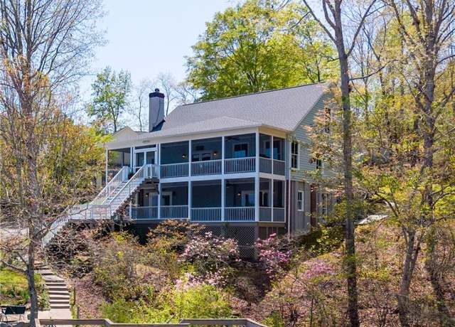 Property at 1274 Mooring Line Dr, Seneca, SC 29672, 4 beds, 3.5 baths