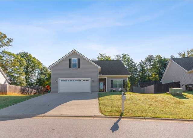 Property at 208 Ashwood Ln, Anderson, SC 29625, 4 beds, 2 baths