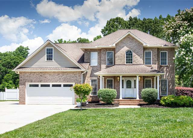 Property at 104 Tinsley Dr, Anderson, SC 29621, 4 beds, 3 baths