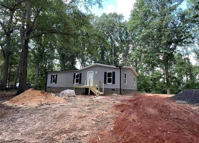 Property at 105 Russell Ct, Belton, SC 29627, 3 beds, 2 baths