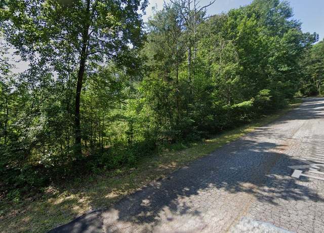 Property at 803 Trailwinds Dr, Westminster, SC 29693