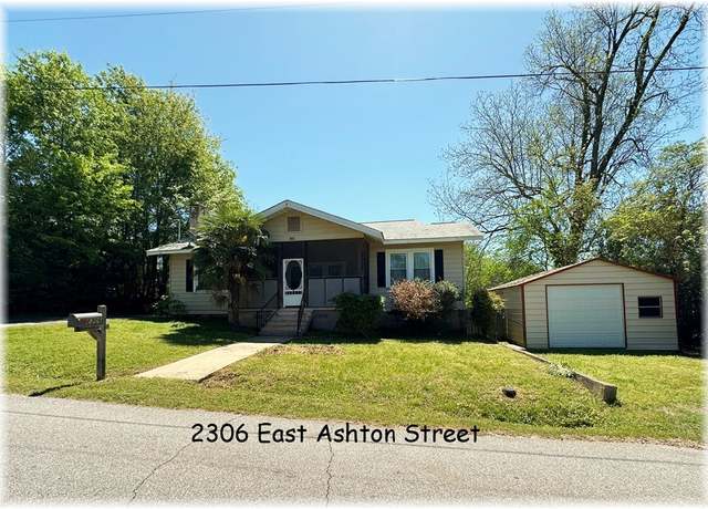 Property at 2306 E Ashton St, Seneca, SC 29678, 3 beds, 1 bath