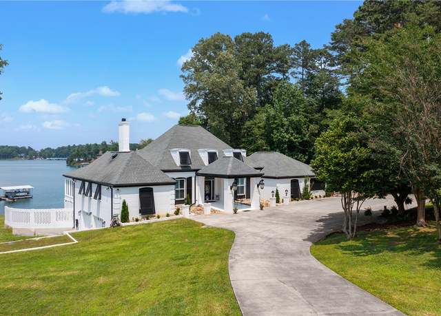 Property at 408 Northampton Rd, Seneca, SC 29672, 4 beds, 4.5 baths