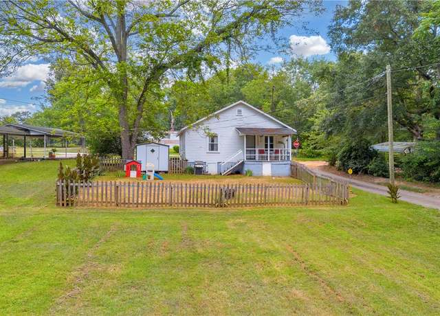 Property at 102 N Bibb St, Westminster, SC 29693, 2 beds, 1 bath