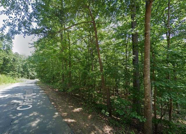Property at 231 Cherrwood Dr, Westminster, SC 29693