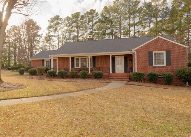 Property at 1901 Boulevard Hts, Anderson, SC 29621, 3 beds, 2 baths