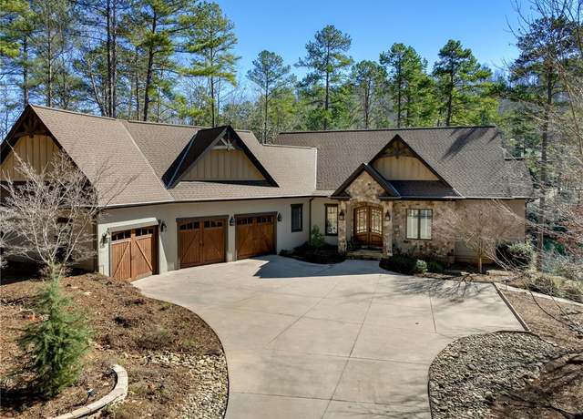 Property at 800 Mirror Lake Ct, Salem, SC 29676, 4 beds, 3.5 baths