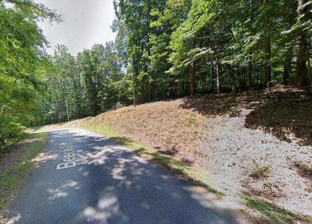 Property at 370 Beech Dr, Westminster, SC 29693