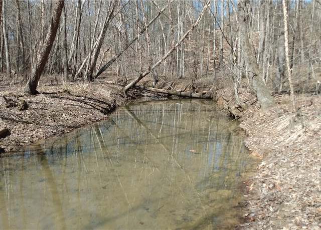 Property at 102 S Century Dr, Martin, GA 30557