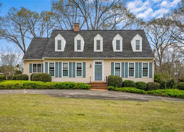 Property at 401 Berkshire Hl, Anderson, SC 29621, 4 beds, 3 baths