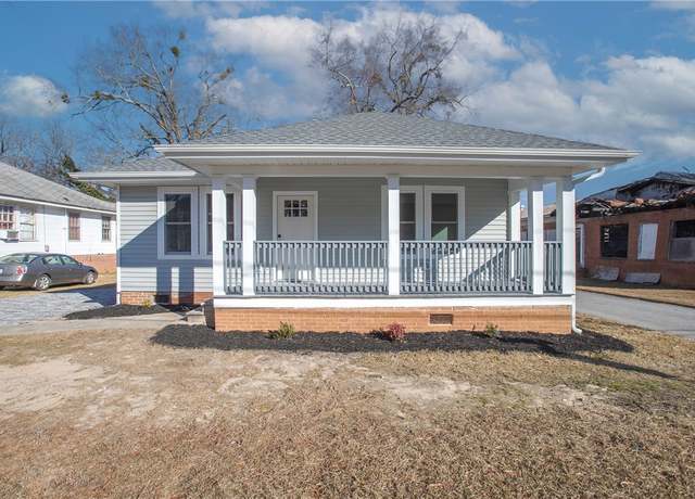 Property at 929 E Whitner St, Anderson, SC 29624, 3 beds, 2 baths