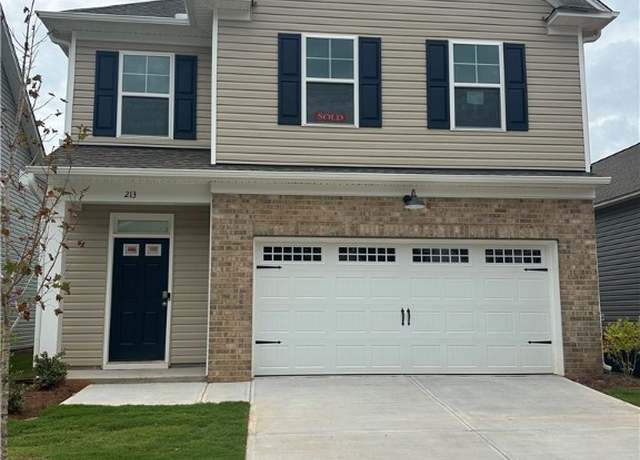 Property at 213 Brown Cir, Easley, SC 29642, 3 beds, 2.5 baths