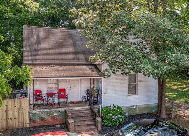 Property at 209 A St, Anderson, SC 29625, 2 beds, 1 bath