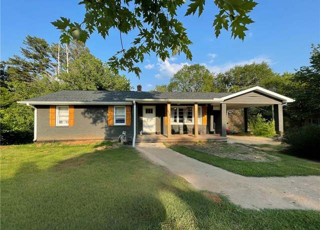 Property at 650 Marcengill Rd, Westminster, SC 29693, 4 beds, 2 baths