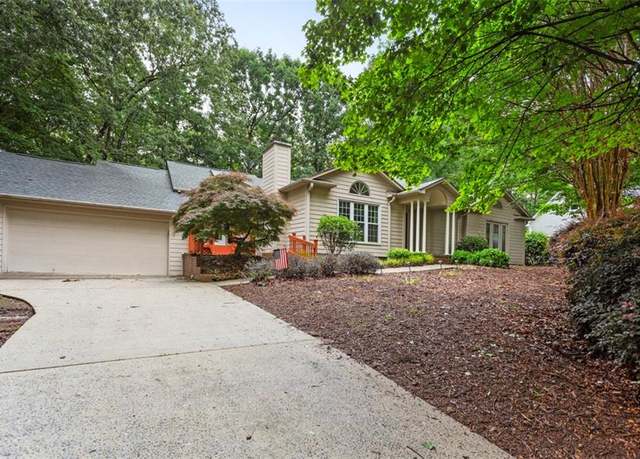 Property at 126 Beacon Ridge Cir, Salem, SC 29676, 3 beds, 3 baths