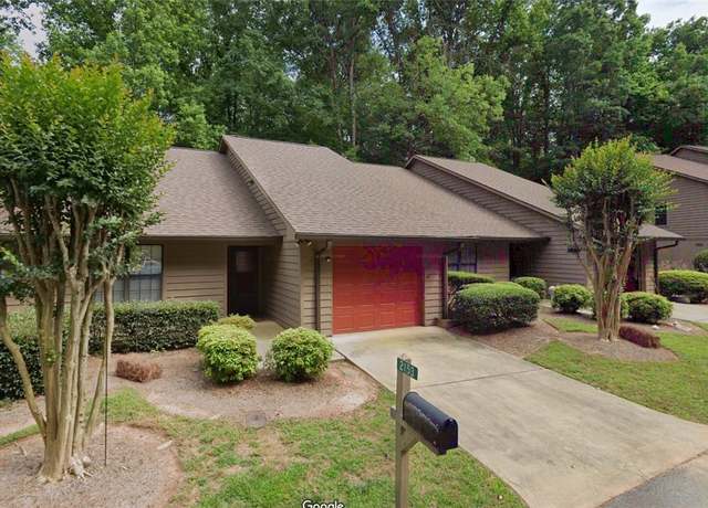 Property at 2153 Shea Ln, Seneca, SC 29672, 2 beds, 2 baths