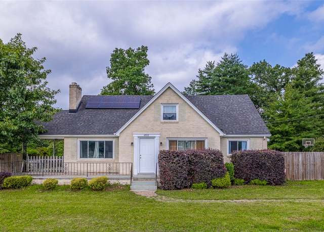 Property at 6913 White Horse Rd, Greenville, SC 29611, 4 beds, 2 baths