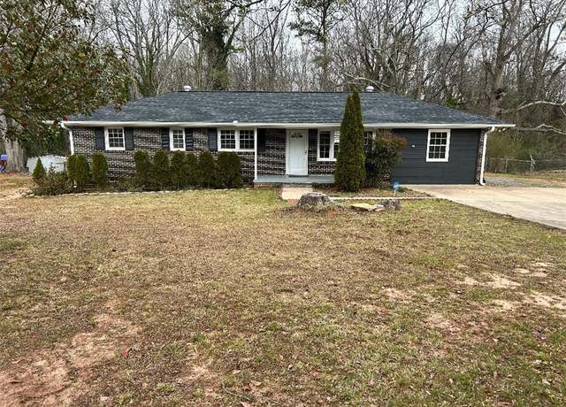 Property at 2703 Leftwich Ln, Anderson, SC 29621, 4 beds, 2 baths