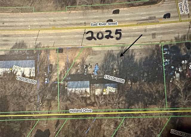 Property at 1624 E River St, Anderson, SC 29624