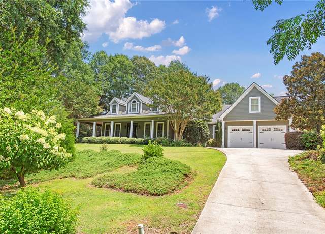 Property at 4306 Ashford Bluff Dr, Seneca, SC 29678, 3 beds, 2.5 baths