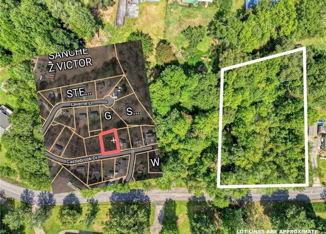 Property at 217 Castlebrook Dr, Walhalla, SC 29691