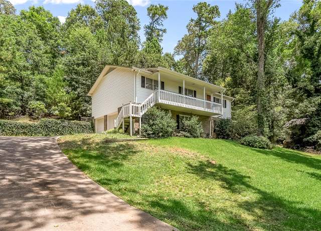 Property at 410 Kingston Way, Anderson, SC 29625, 3 beds, 2 baths