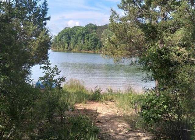 Property at 24 Dockside Dr, Iva, SC 29655